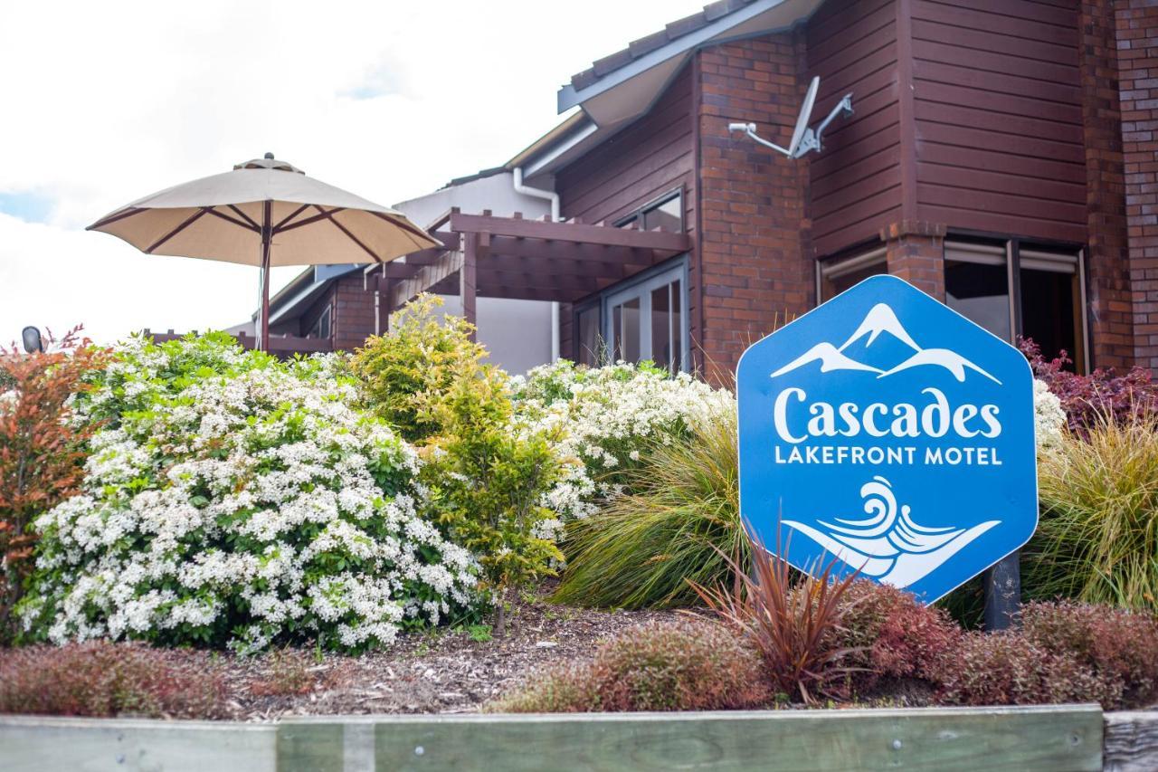 Cascades Lakefront Motel Taupo Exterior photo Cascades Lakefront Hotel